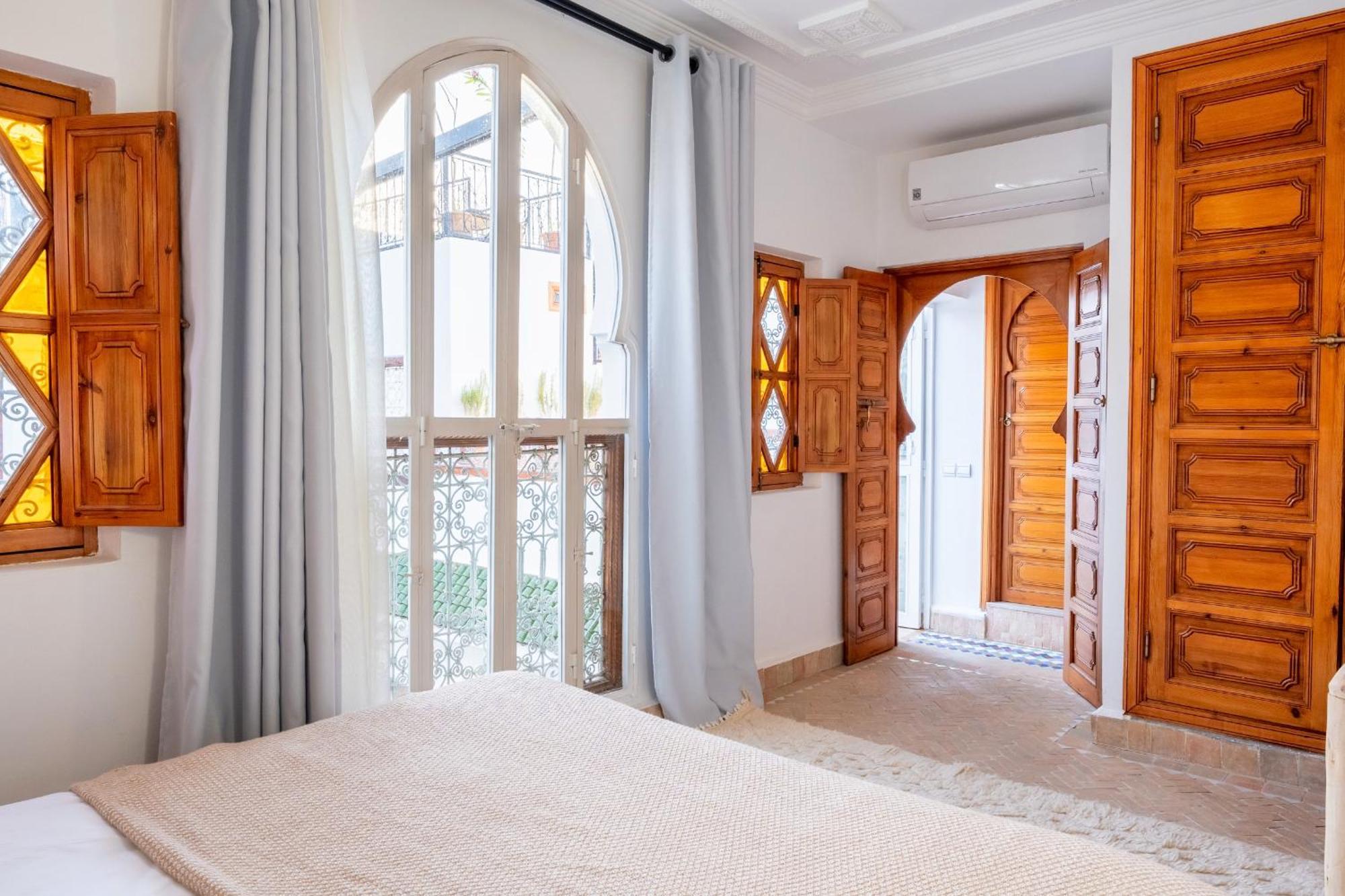 Riad The D'Orient - Piscine Privee - Petit Dejeuner مراكش المظهر الخارجي الصورة